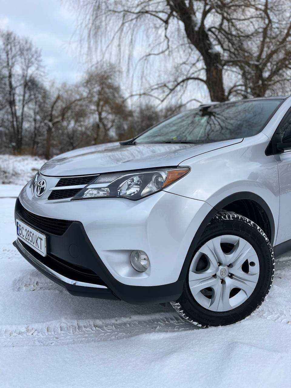 Toyota RAV4 2015