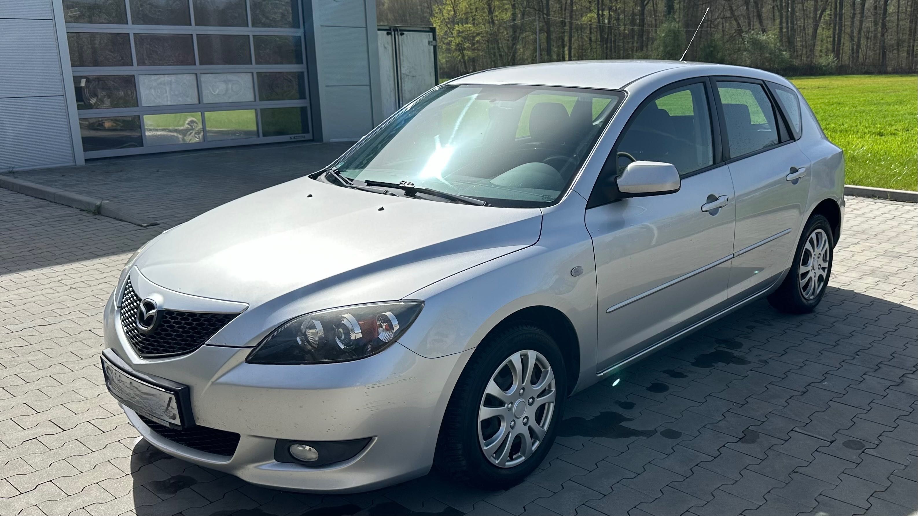 Mazda 3 1,6 benzyna 105 KM 2006