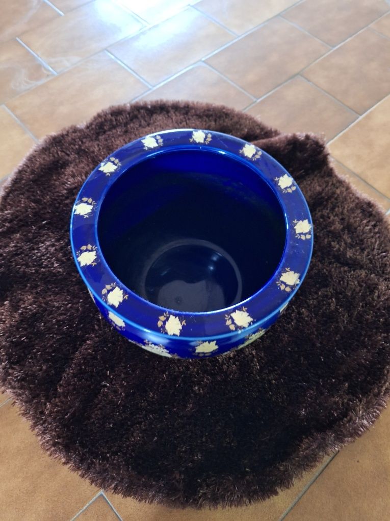 Vaso azul em loiça