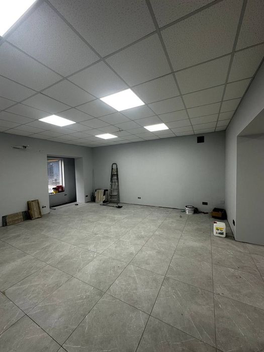 Оренда фасадного приміщення 107 м2 в ЖК Княгинин