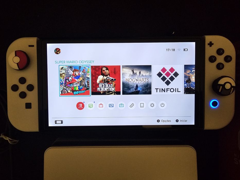 Nintendo Switch OLED Branca Desbloqueada.