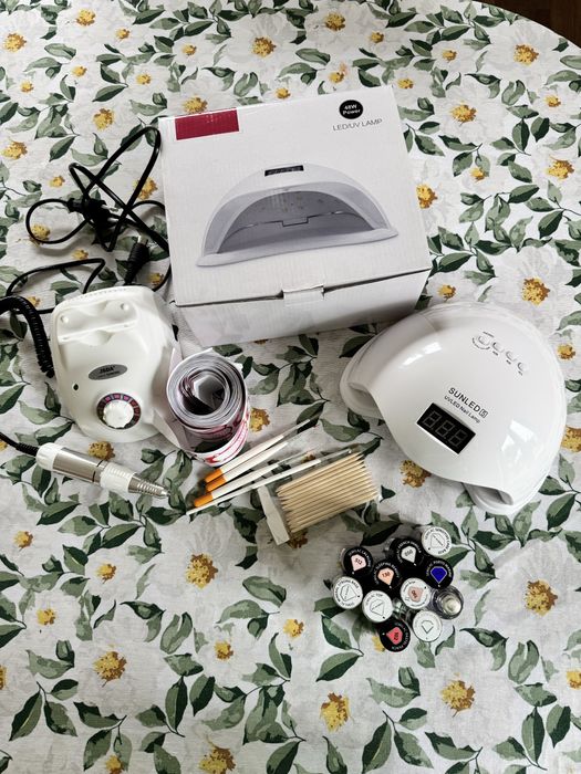 Zestaw do paznokci hybryd