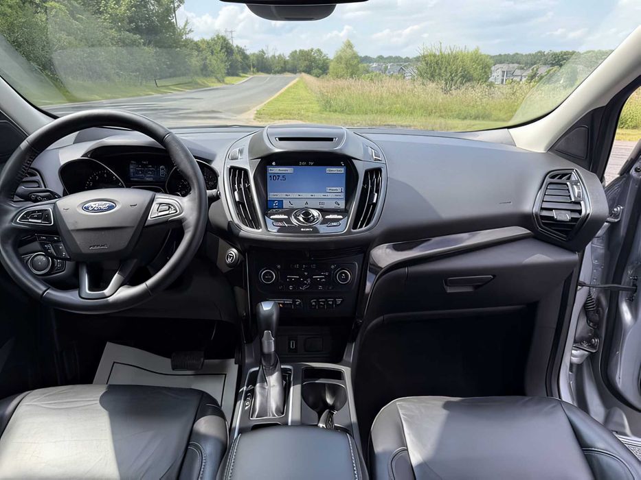 Ford Escape Titanium      2018