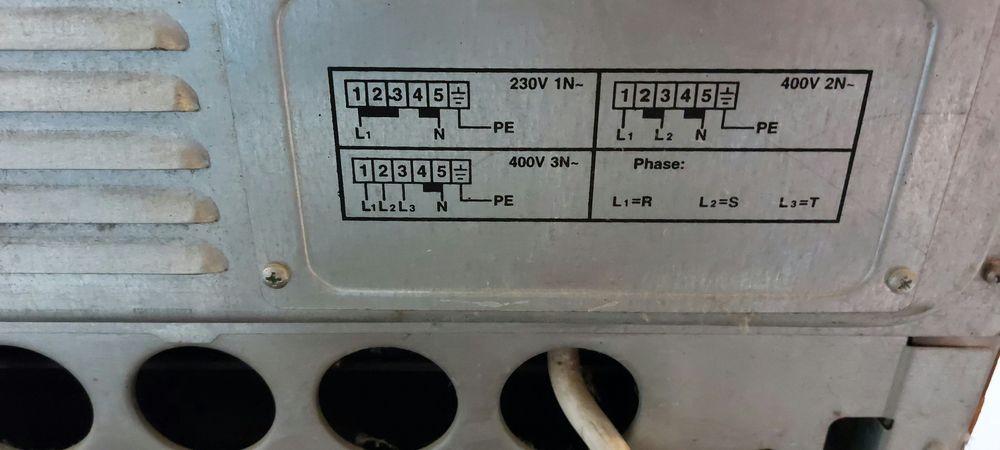 Kuchenka wolnostojąca halogenową Amica