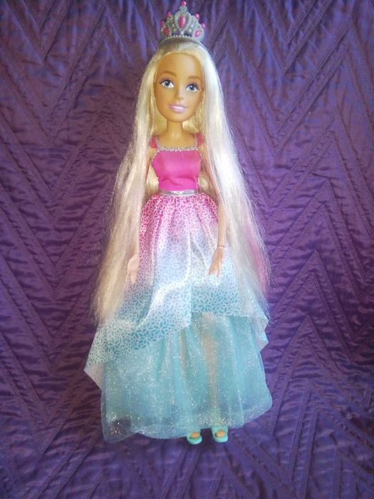 Куклы Барби и MonsterHigh