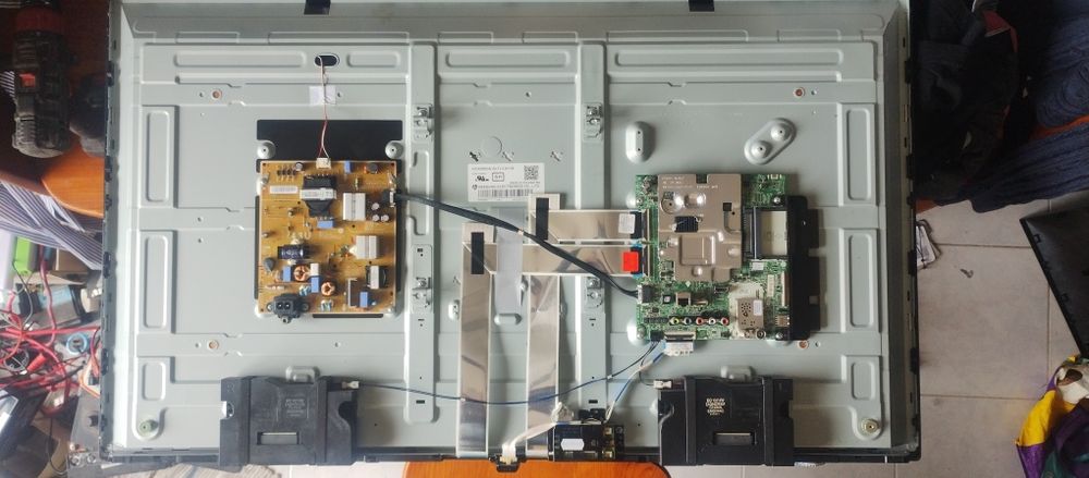 LG 43Uj630V para peças