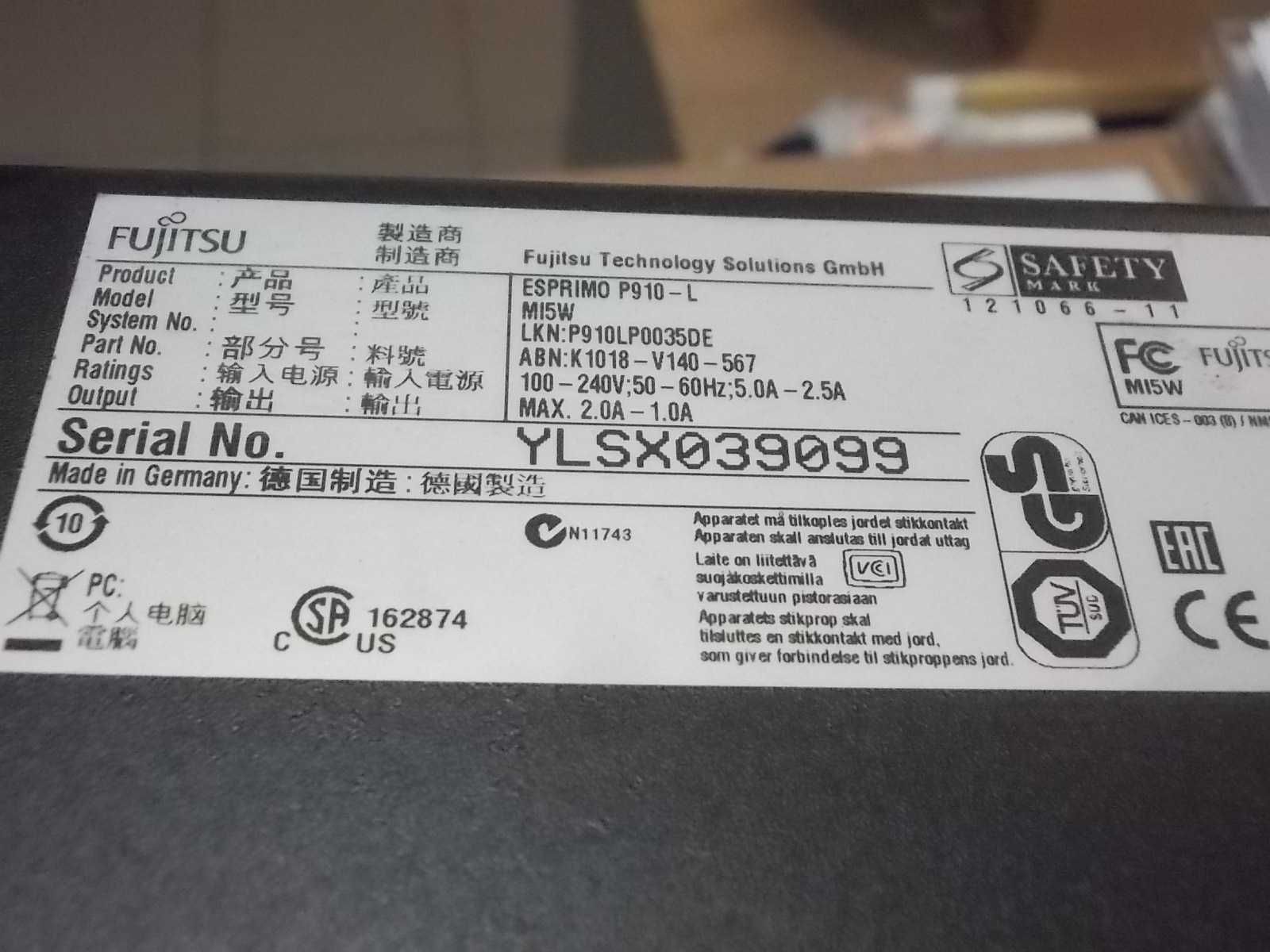 Fujitsu Esprimo P910L Core i3-3220