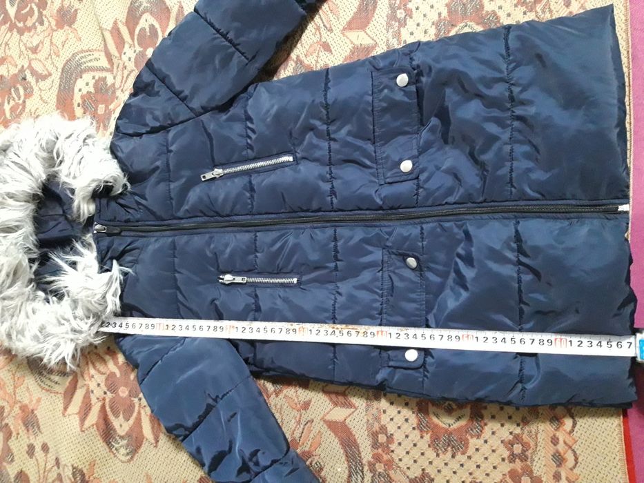 Продам демисезоную курточку