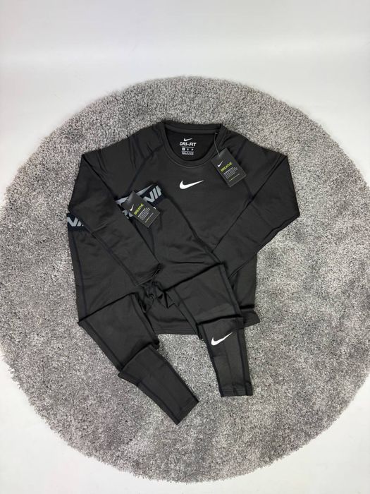 Термо білизна від Nike