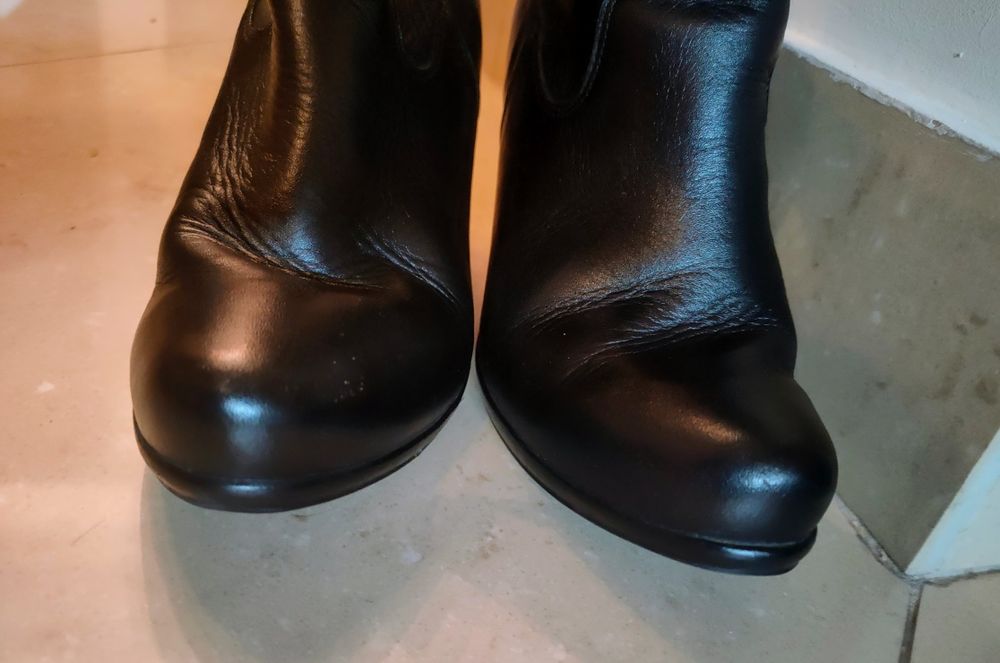 Czarne ocieplane kozaki Lasocki 38