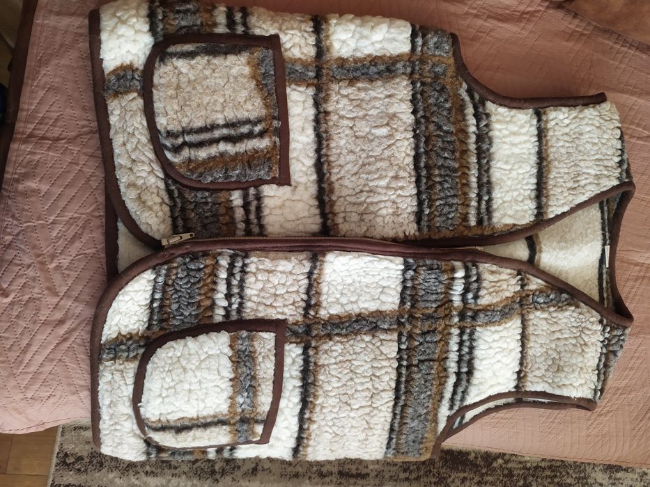 Kamizelka damska wełniana 50