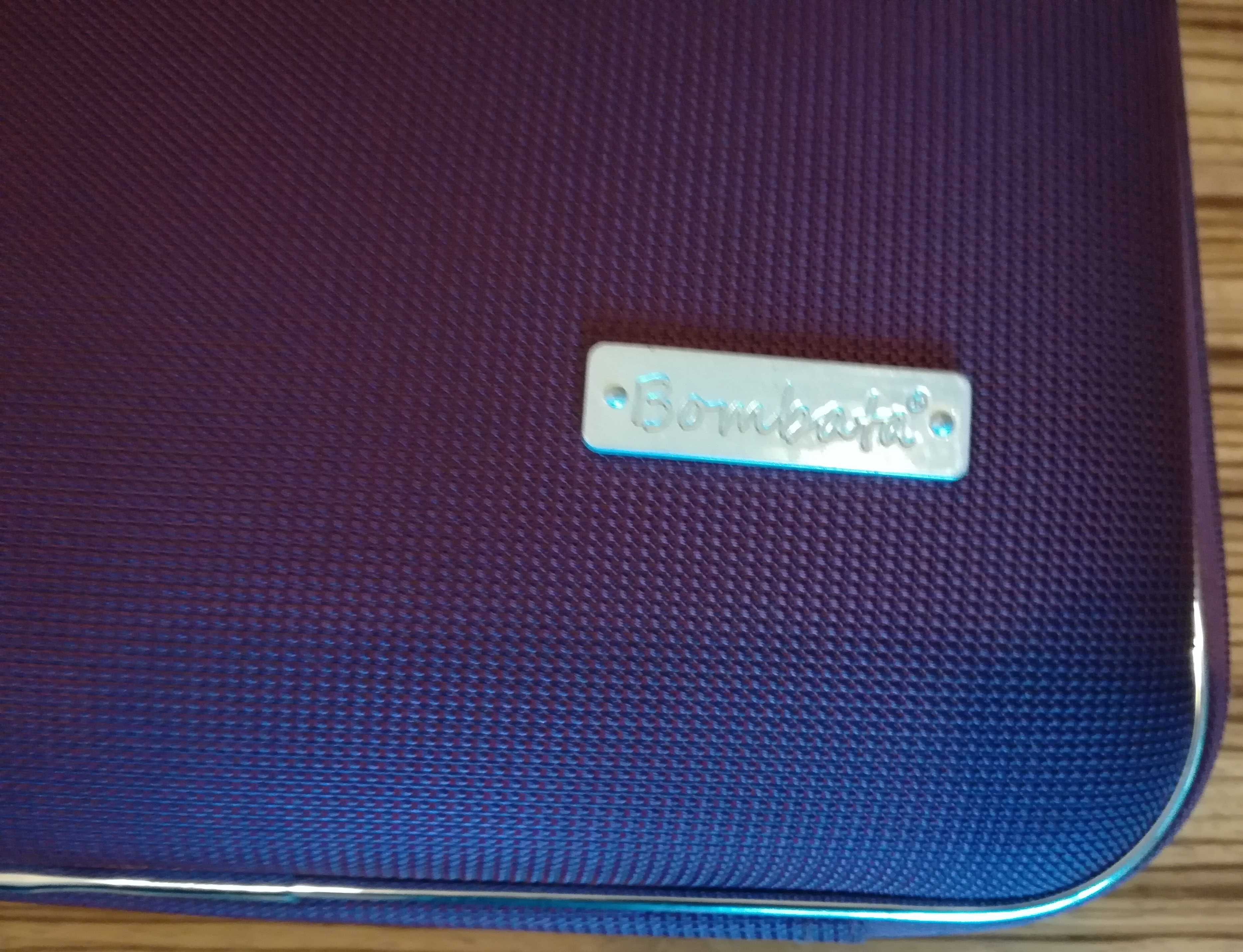 Bombata torba na laptop 15-16" (26cm na 38cm) stan idealny nieużywana