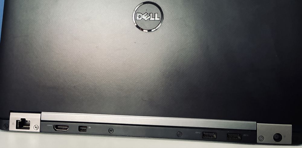 DELL E7270 i7/6th/8Ram/240m2/FullHD