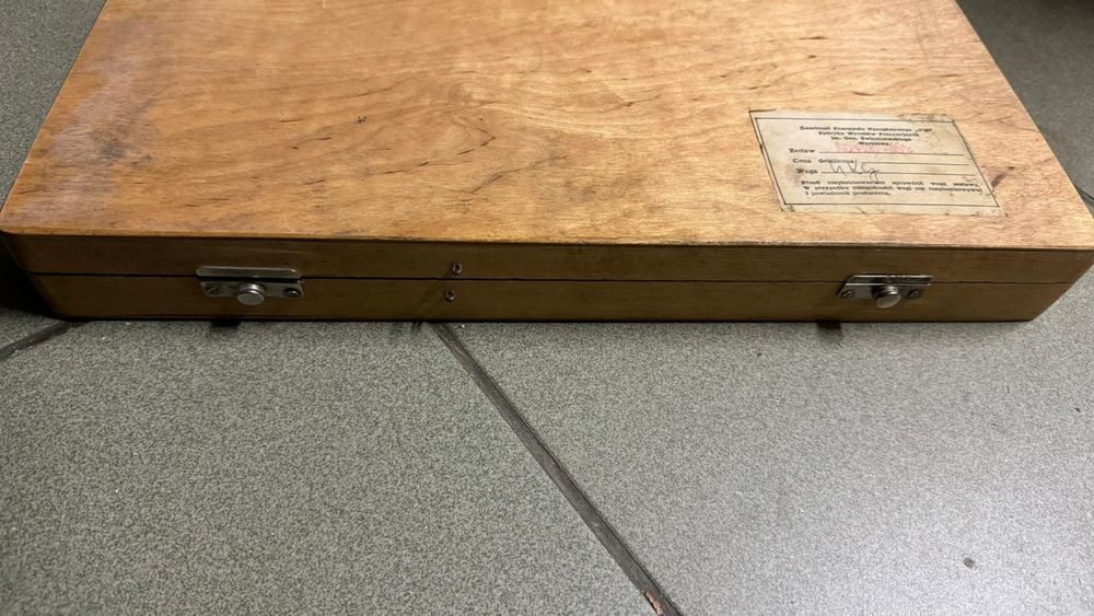 Zestaw gwintownikow i narzynek Vis