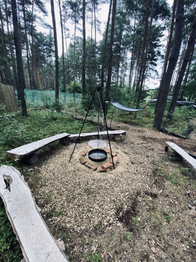 Las, zalew i ognisko – kameralny camping offline