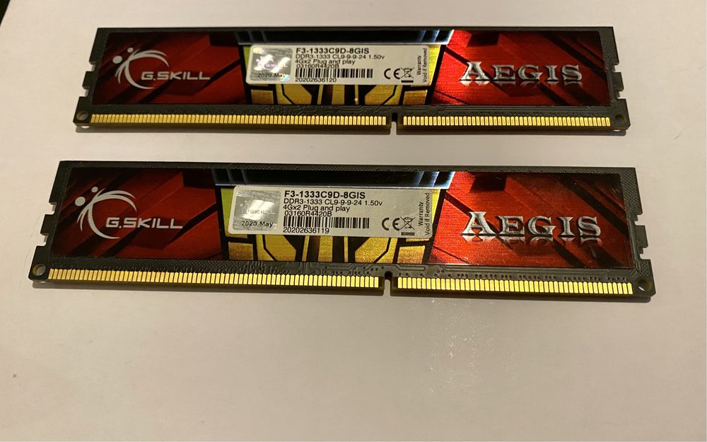 Memórias DDR3 4Gb x2 = 8Gb 1333