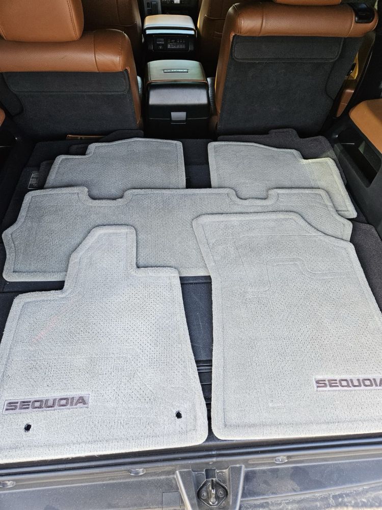 Коврики Toyota Sequoia