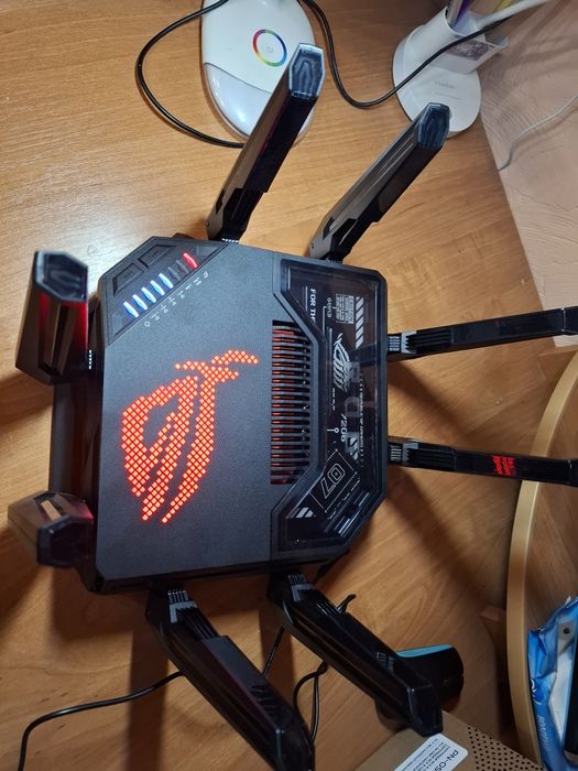 Маршрутизатор ASUS ROG Rapture GT-BE98 (90IG08F0-MO9A0V)