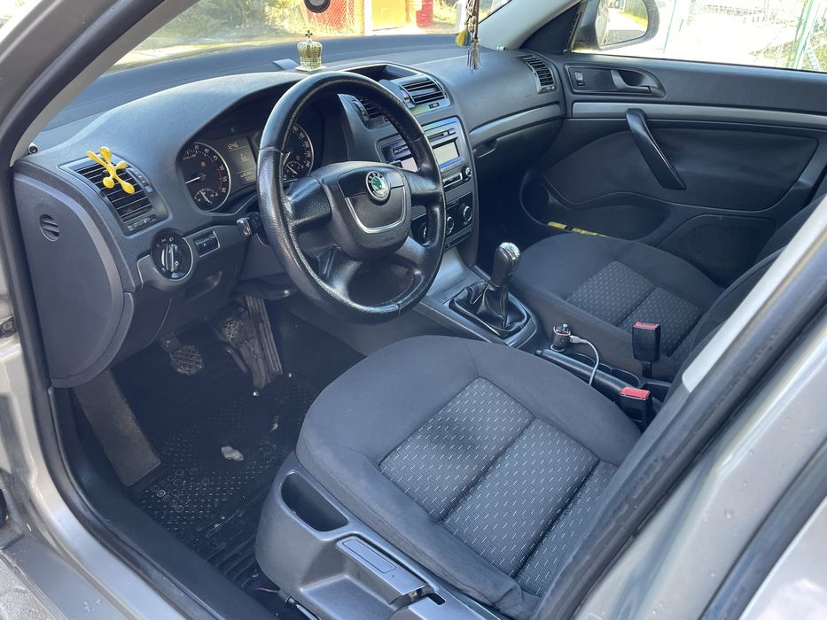 Шкода а5 2010 рік 1.9 тді