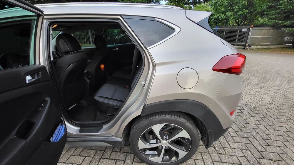Hyundai Tucson Samochód w bardzo dobrym stanie, pierwszy właściciel