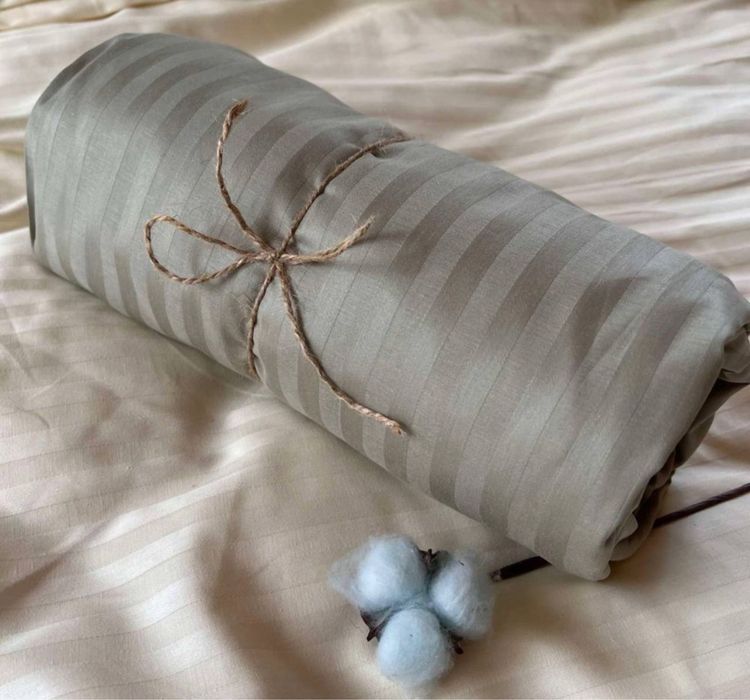 Простинь на резинці 100% бавовна простынь на резинке сатин Турция