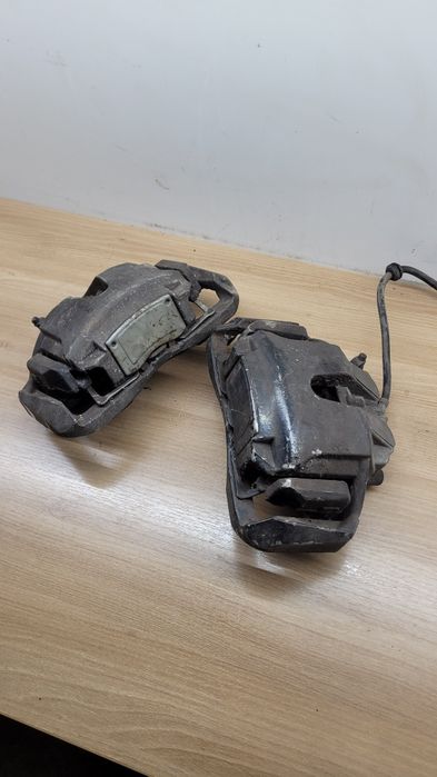 Zaciski hamulcowe przód bmw e65 e66 e60 750i 550i 650i