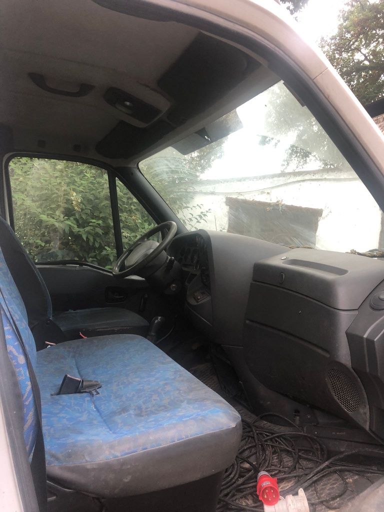 Carrinha frigorífica IVECO