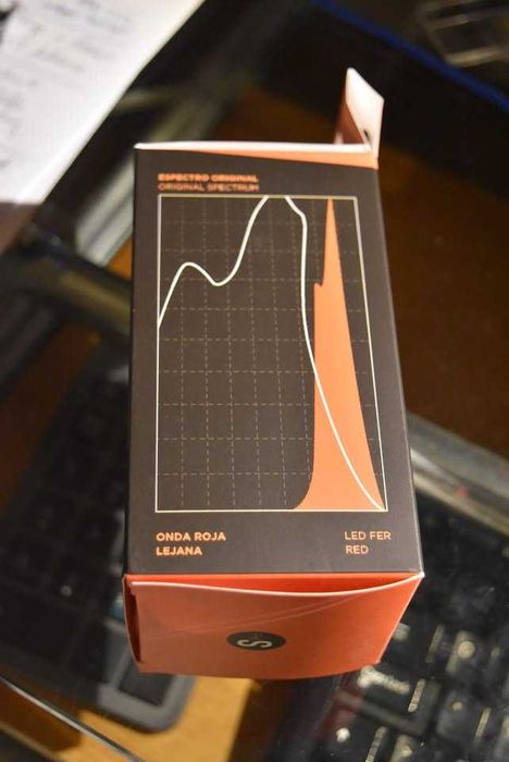 Solux Lâmpada LED monocromática vermelha