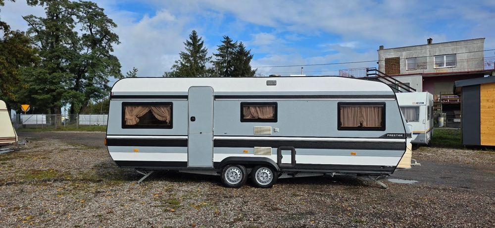 Przyczepa Kempingowa Hobby 6.4m x 2.45m KEMPINGOWE CAŁY ROK Raty