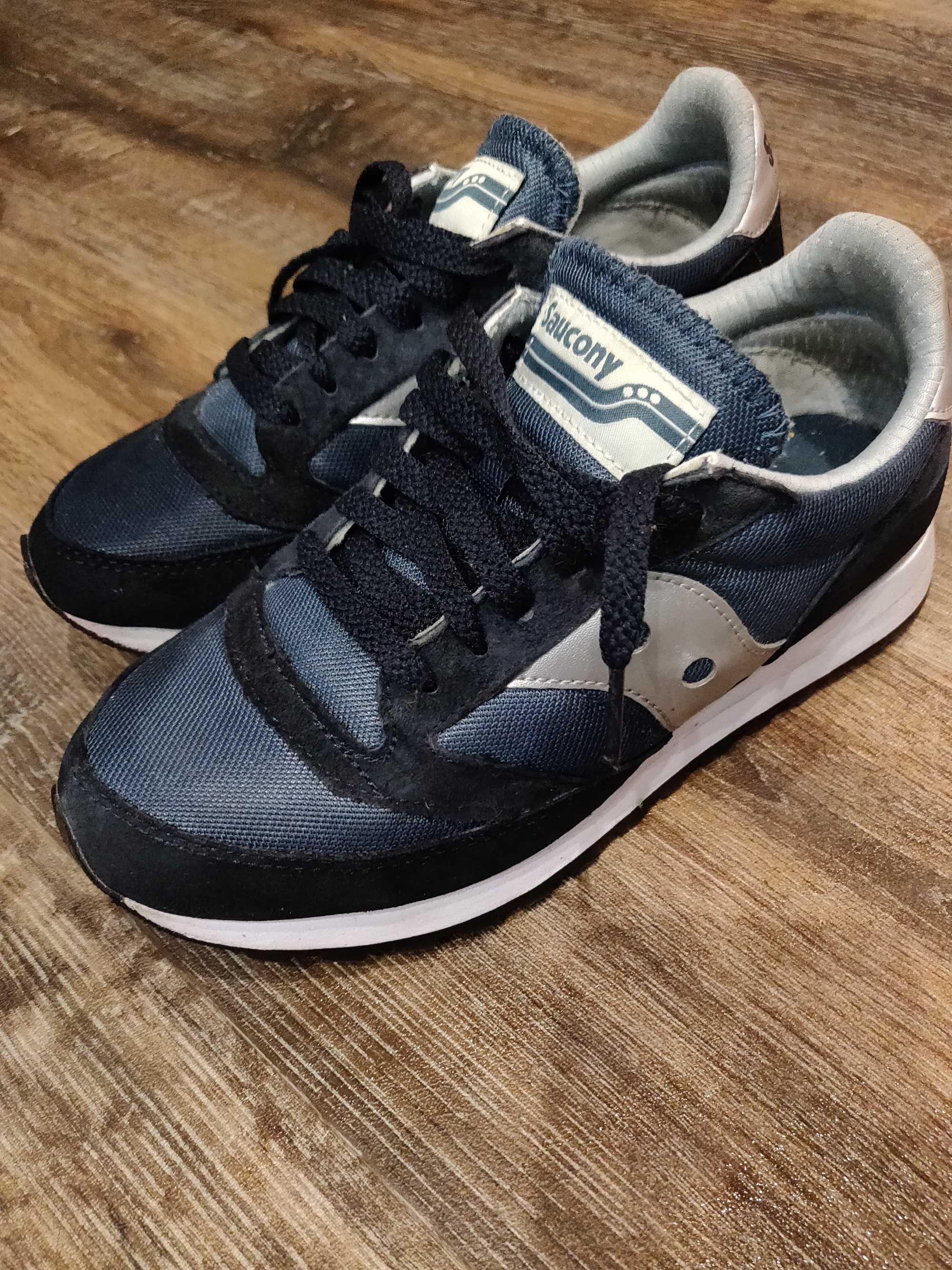 Осінні Туфлі/кросівки saucony jazz 38.5