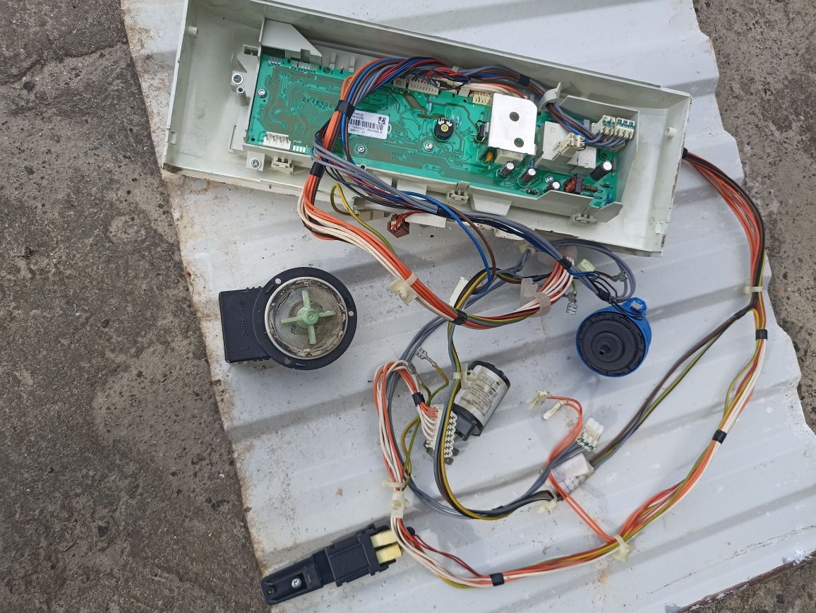 Пральна машинка  Electrolux ewt 10115w