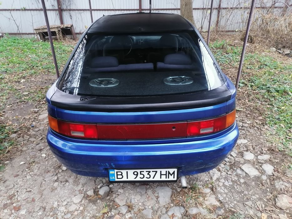 Мазда - 323  Сліпа 1.6-16v