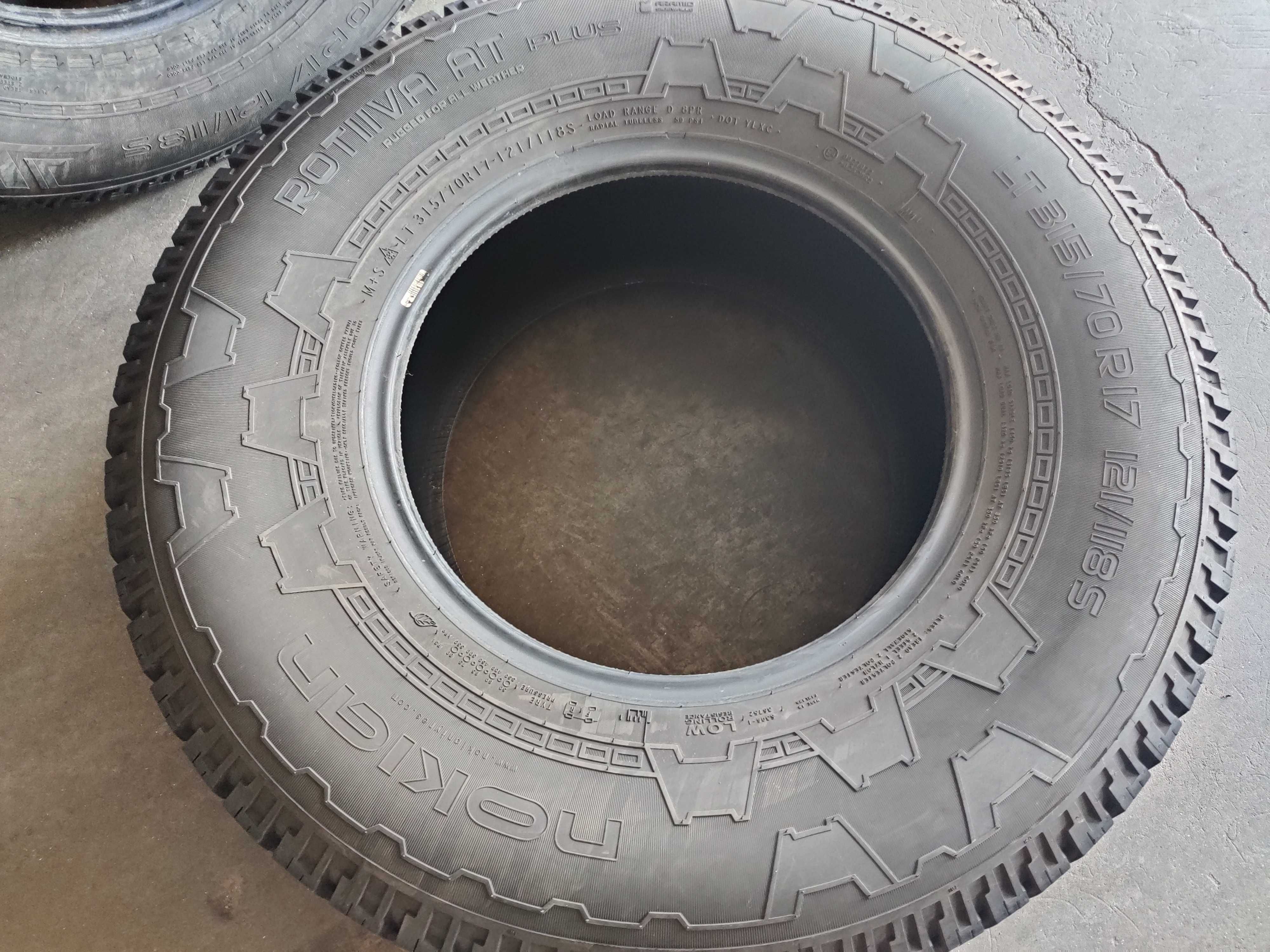 R17 315 70 шини всесезонні Nokian Rotiiva AT Plus