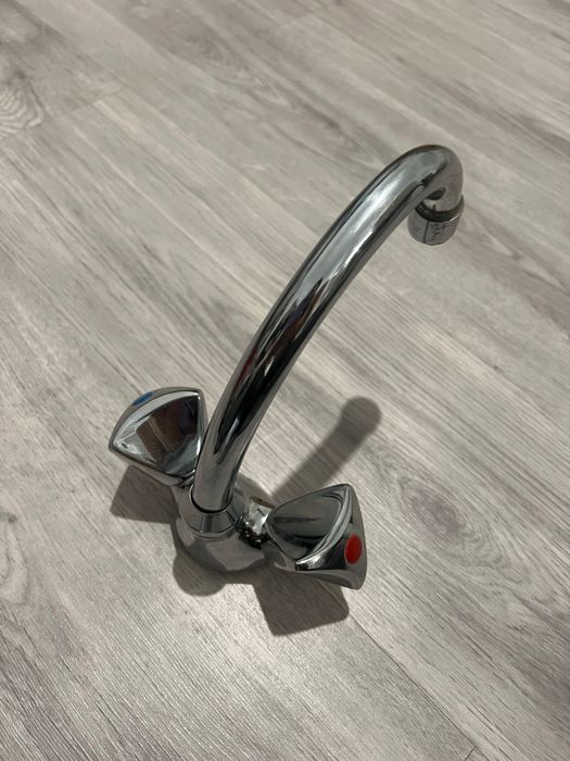 Vendo Torneira wc