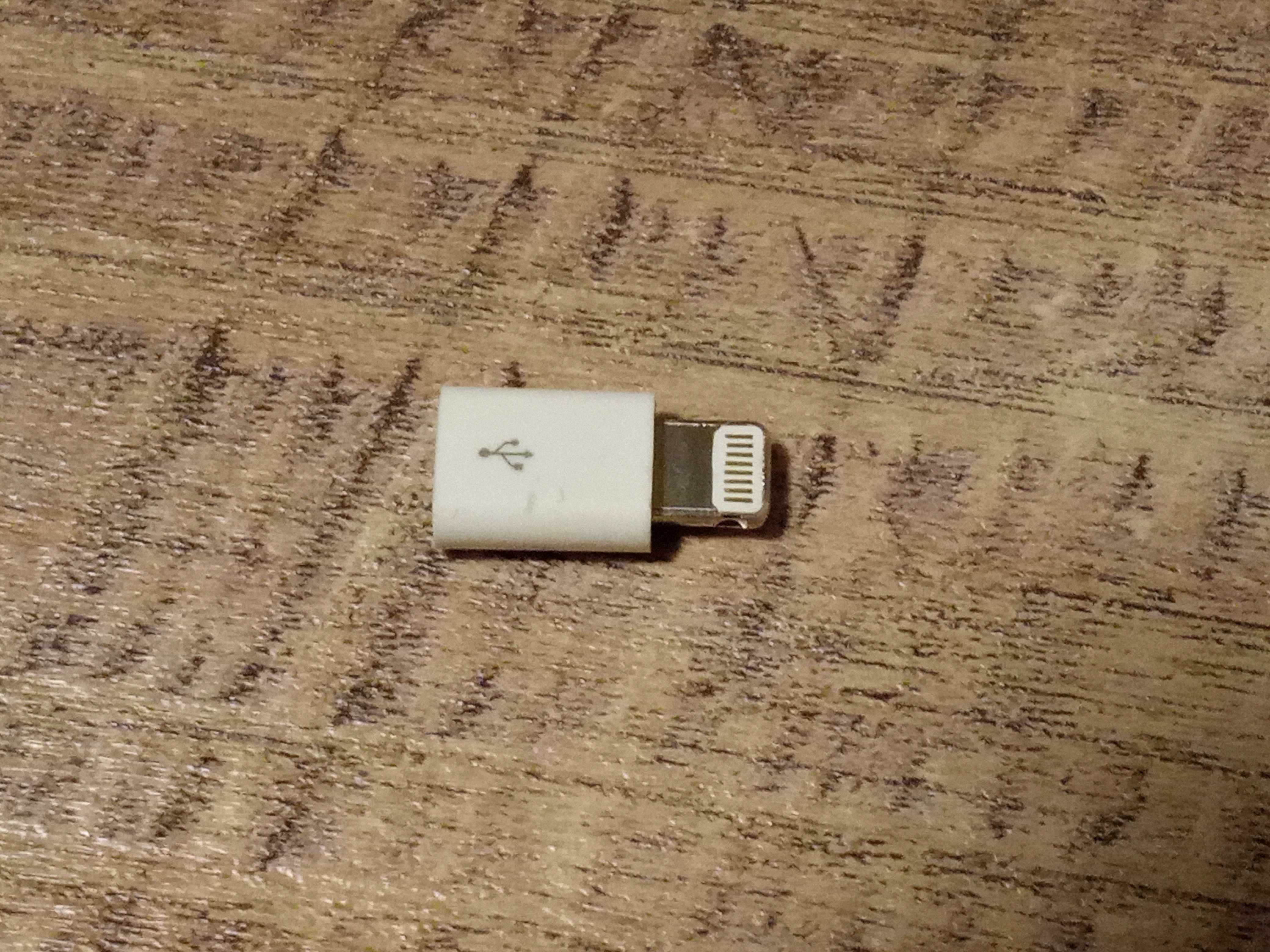 Перехідник Apple Lightning 8-pin to Micro USB