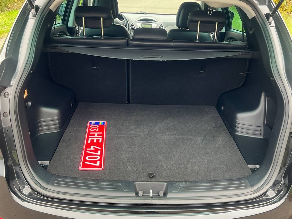 HYUNDAI IX35 2  л Диз Ідеальний стан.