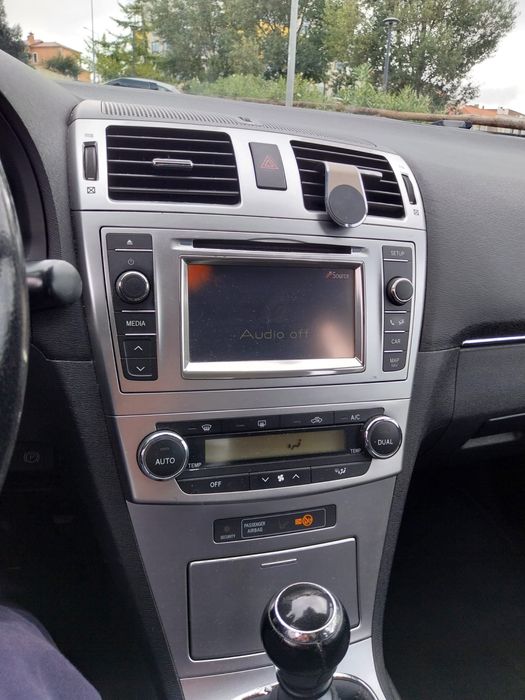 Vendo Toyota Avensis, 2013