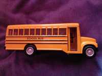Іграшка металевий автобус