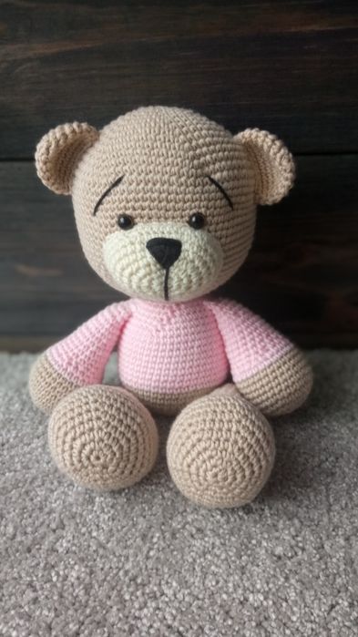 Szydełkowy Miś dla dziewczynki