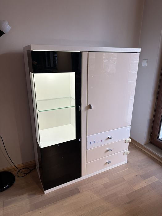 Witryna komoda podswietlana Meble Bydgoskie