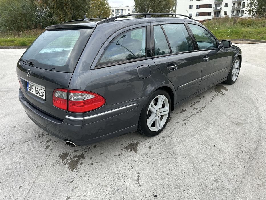 Mercedes w211 3.0 v6 cdi 2008 hak