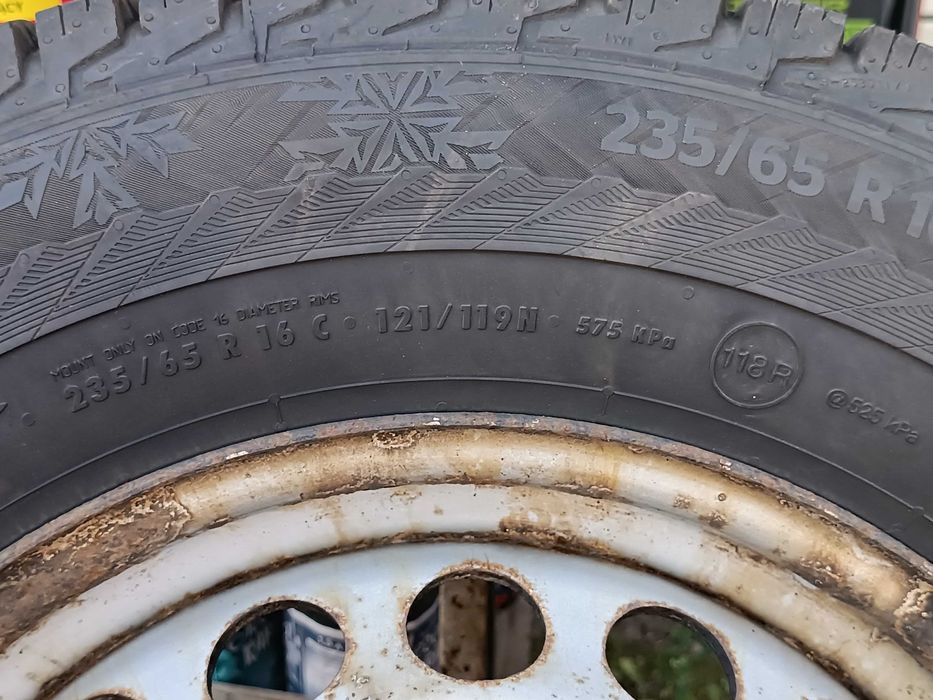 Sprinter Crafter 235/65R16C