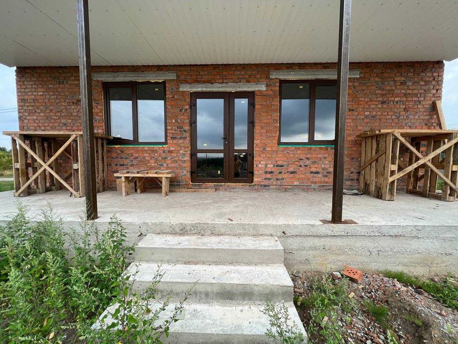 Продаж 2 поверхового будинку/ділянкою на 7 соток, 140 кв. м, 5 кімнат