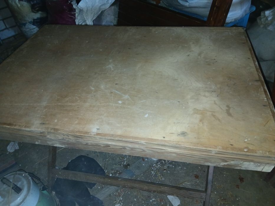 Стіл розкладний.