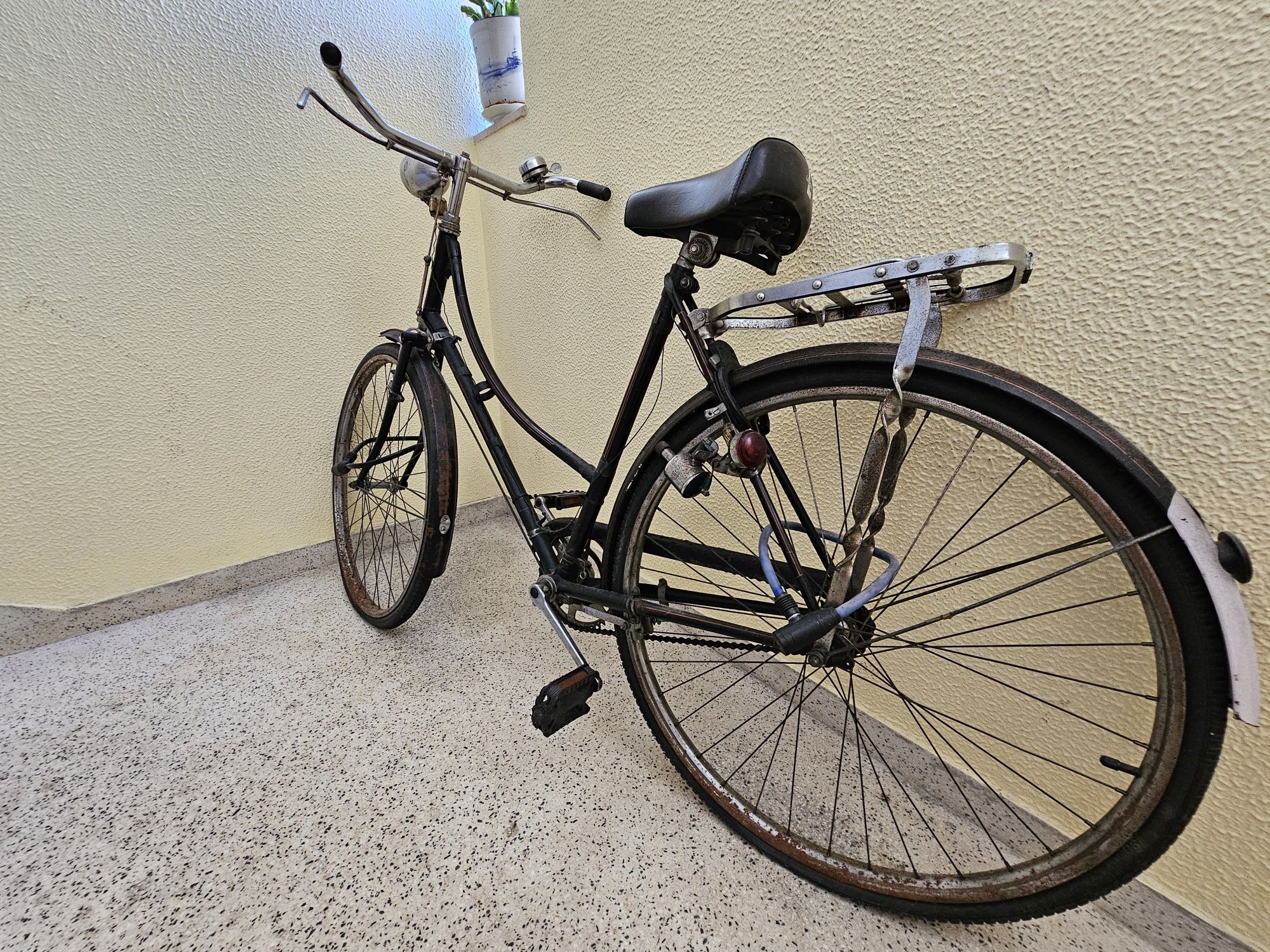 Bicicleta - oferece-se (RESERVADA)