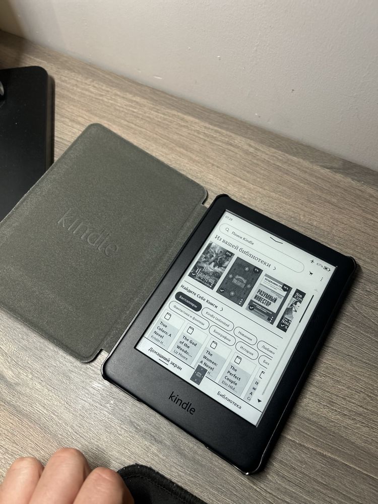 Czytnik ebooków Amazon Kindle Touch 10 generacji