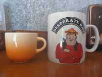 Caneca ENORME Cerâmica "Desperate Dan" Escócia Banda desenhada 750ml.