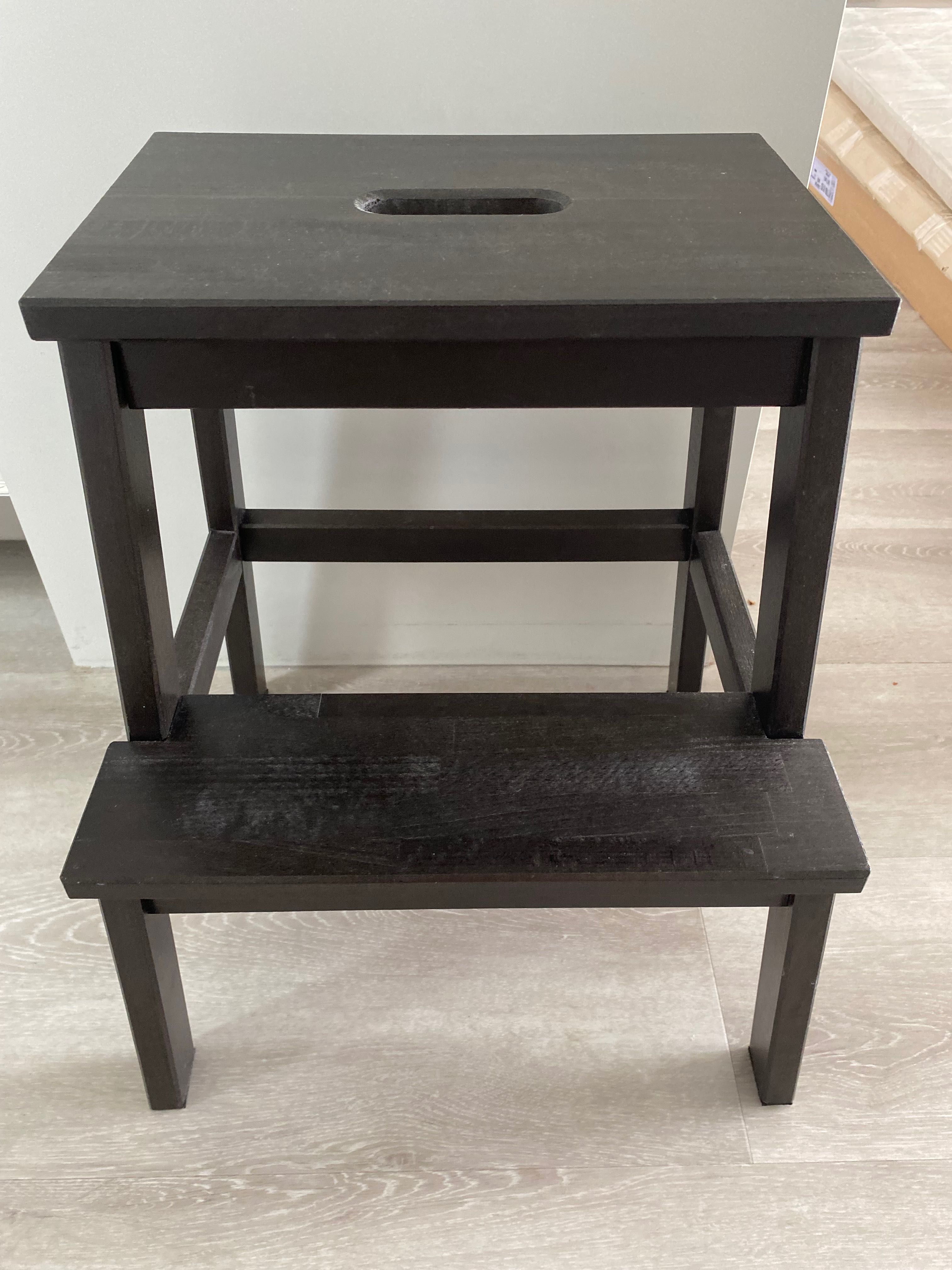 Escadote Preto - 2 Degraus, 50cm