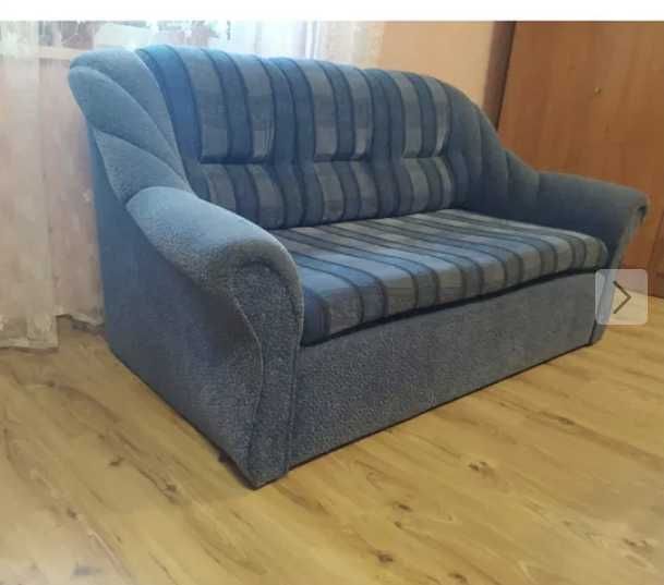 Kanapa niebieska 250zł