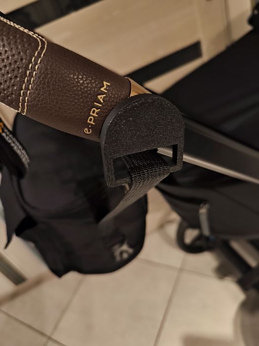 Uchwyt CYBEX. Zestaw uchwytów do wózków Cybex. 6 sztuk. Czarne